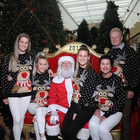 matching family christmas jumpers